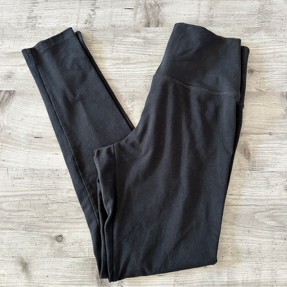 Offline by Aerie High-Waisted Black Leggings - Picture 2 of 6